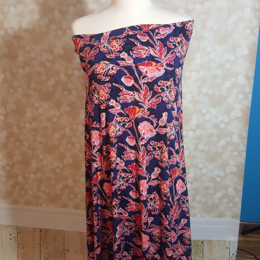 LulaRoe Maxi Skirt SM